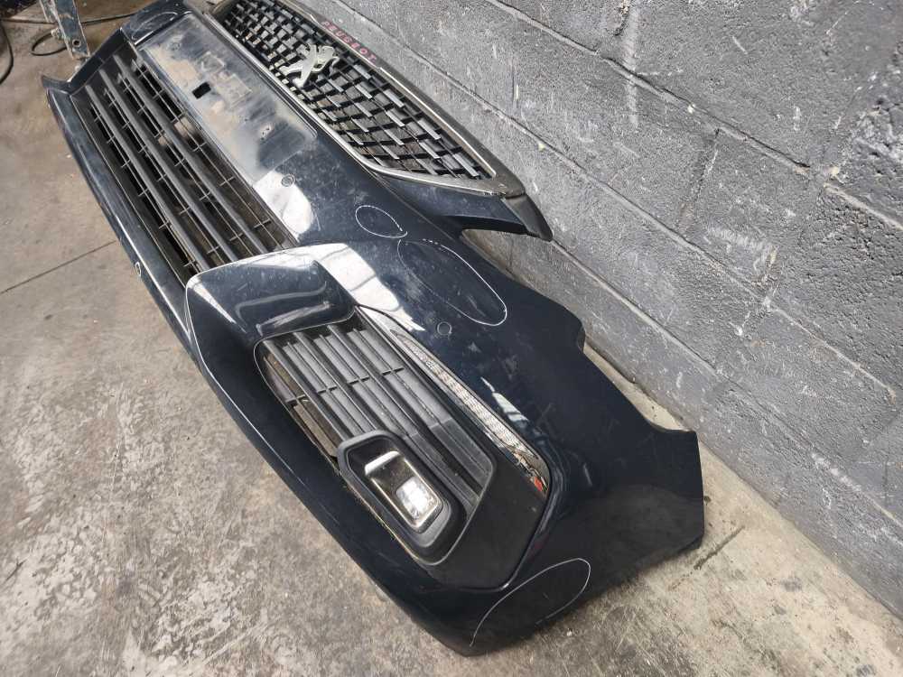 PARE CHOC AVANT PEUGEOT - Vue 4